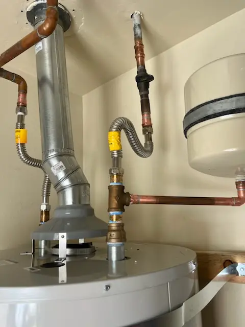 Water heater installation and plumbing repair in Drakeville